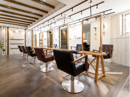 AUBE HAIR chemin by EEM　川口店 【オーブ ヘアー シュマン】