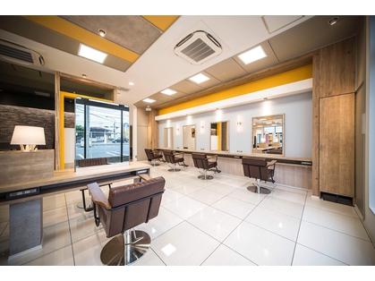 HAIR & MAKE EARTH 都城川東店