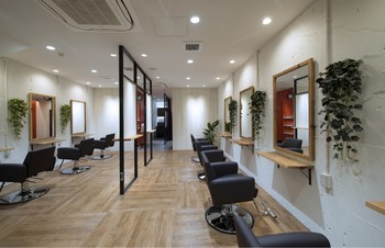 hair design　Spage　千歳烏山